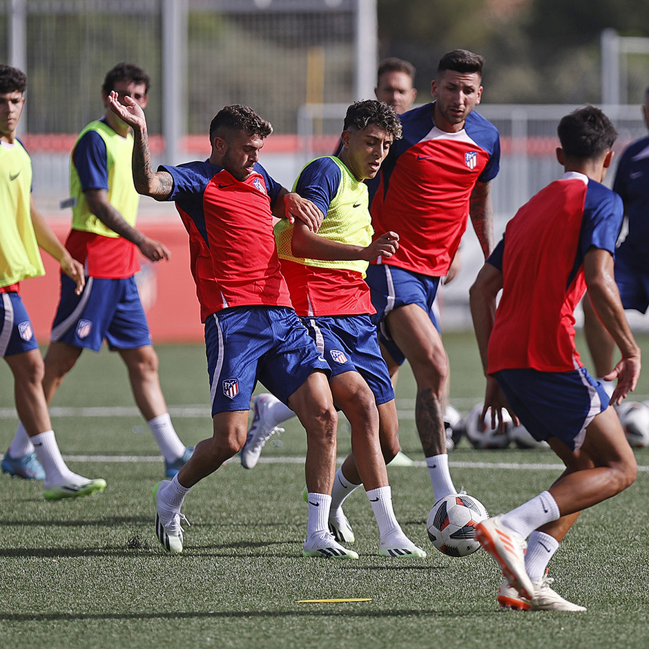 El Atleti B Retomó Los Entrenamientos Este Miércoles - Club Atlético De ...