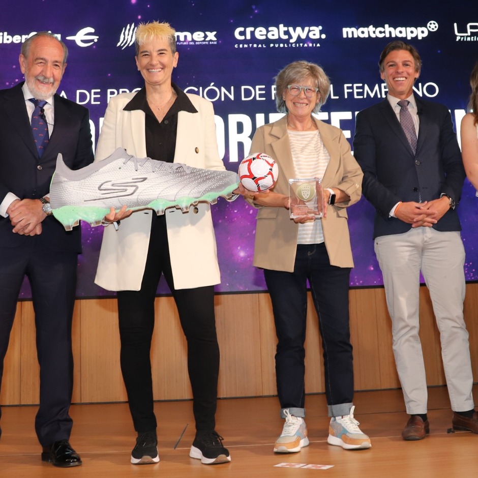 Club Atlético de Madrid – El Atlético de Madrid, premiado por su trayectoria de promoción del fútbol femenino – Atlético de Madrid