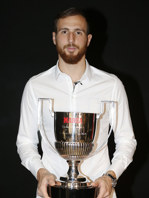 Oblak, premio Zamora