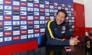 temporada 13/14. rueda de prensa de Simeone en Majadahonda