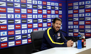 temporada 13/14. rueda de prensa de Simeone en Majadahonda