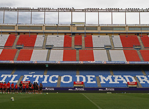 Temp. 2015-2016. Entrenamiento en el Calderón partido de la UD Las Palmas