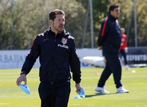 Temporada 15/16. Entrenamiento en la Ciudad Deportiva Wanda Atlético de Madrid. El cholo Simeone dirigió la sesión. (Alberto)