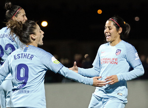 Temp. 18-19 | Rayo Vallecano - Atlético de Madrid Femenino | Piña celebración Kenti