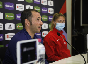 Temp. 21-22 | Supercopa de España | Rueda de prensa Atlético de Madrid Femenino | Óscar Fernández