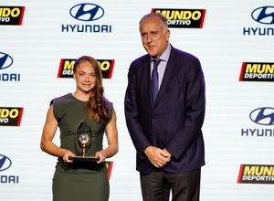 III Gala Fútbol Femenino Mundo Deportivo | Banini