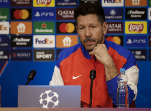 Rueda de prensa Simeone en Praga