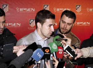 TEMPORADA 2013/14. Acto de Gabi en la sala VIP del Calderon